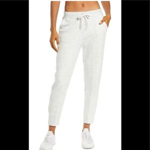 Nike Thermal Fleece Tapered Pants Medium